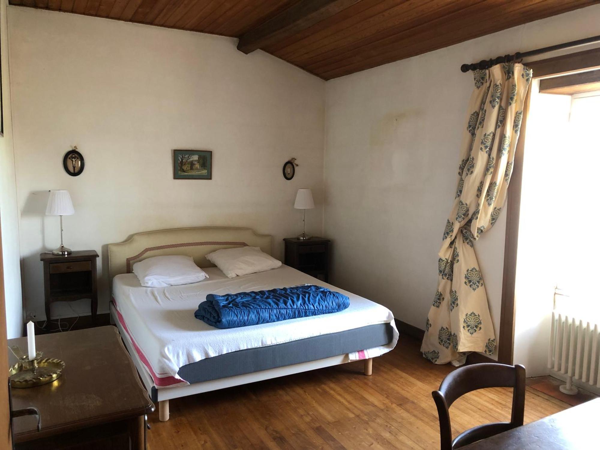 La Vieille Cure, Spa, Wifi A 20 Min Des Plages La Jonchere Exterior foto